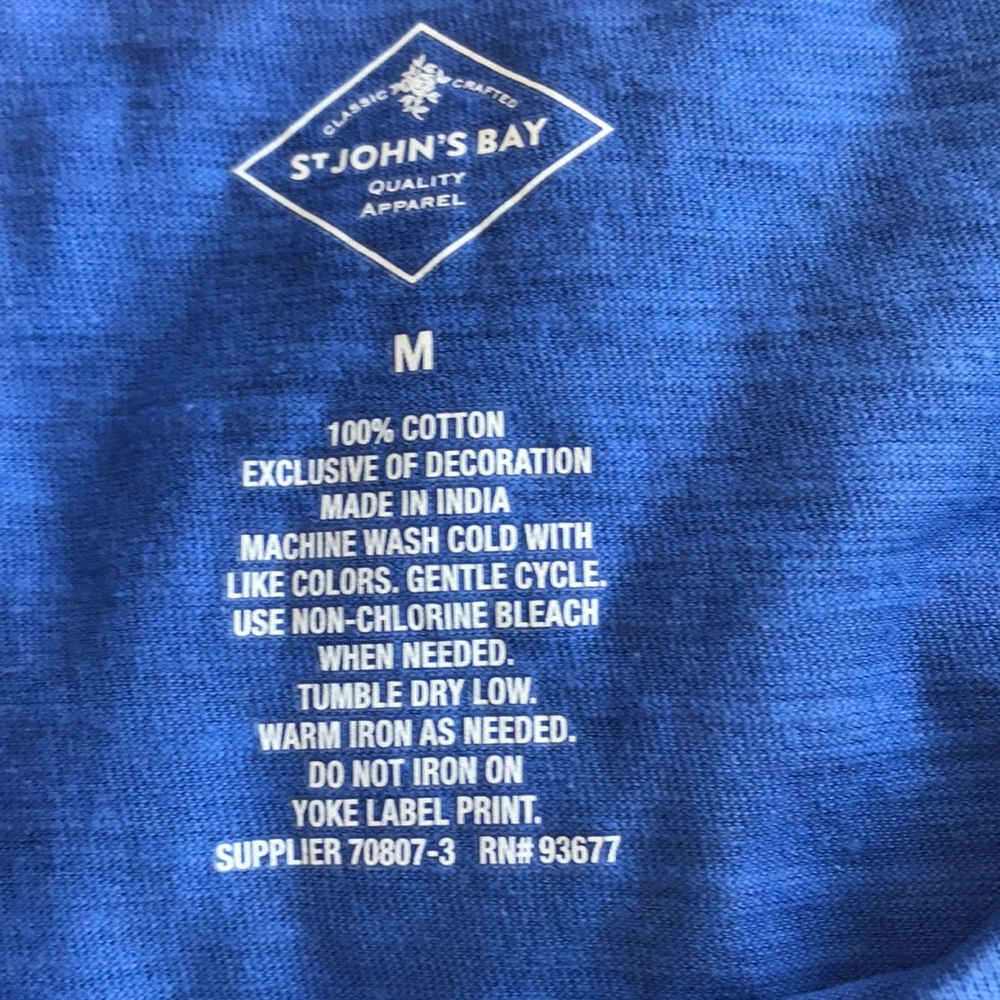 🎈Blue St John’s Bay Medium Women’s Shirt - Picture 4 of 5